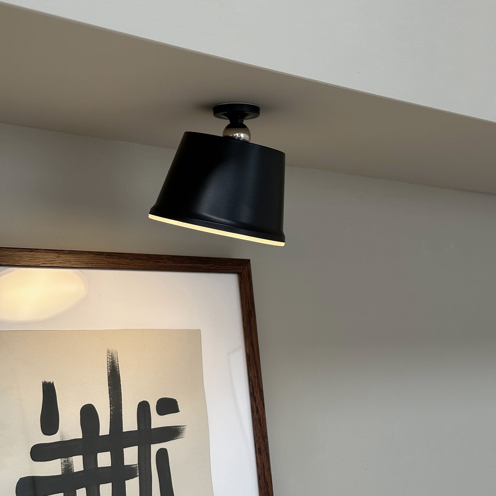 POP LED Rechargeable Table Lamp - Black