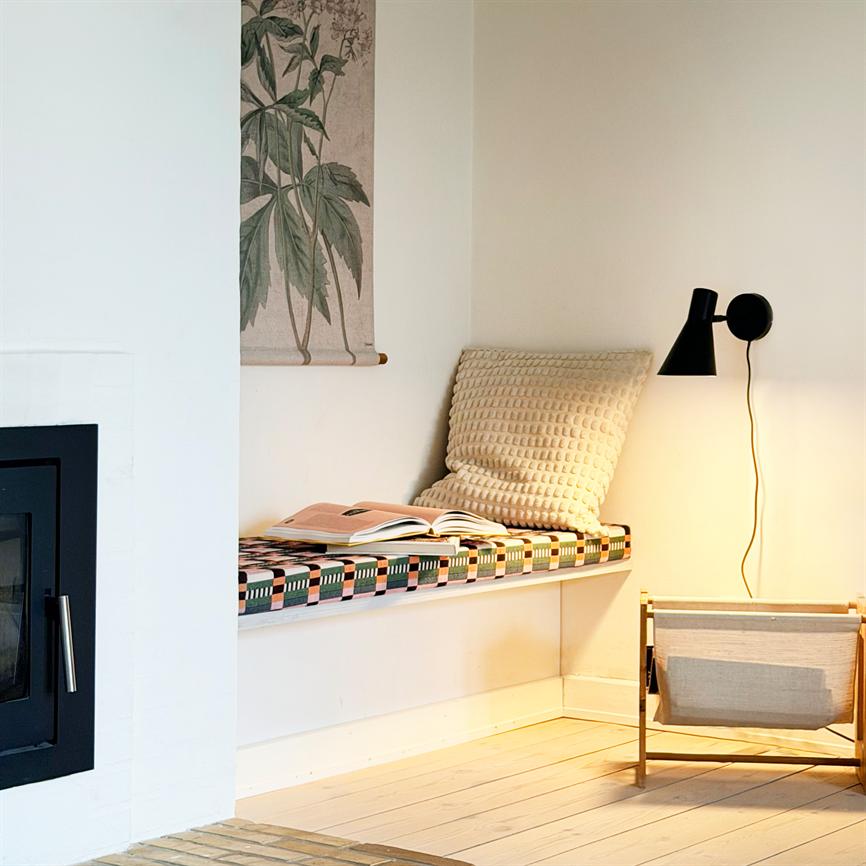 DL12 Wall light - Black – Dyberg Larsen