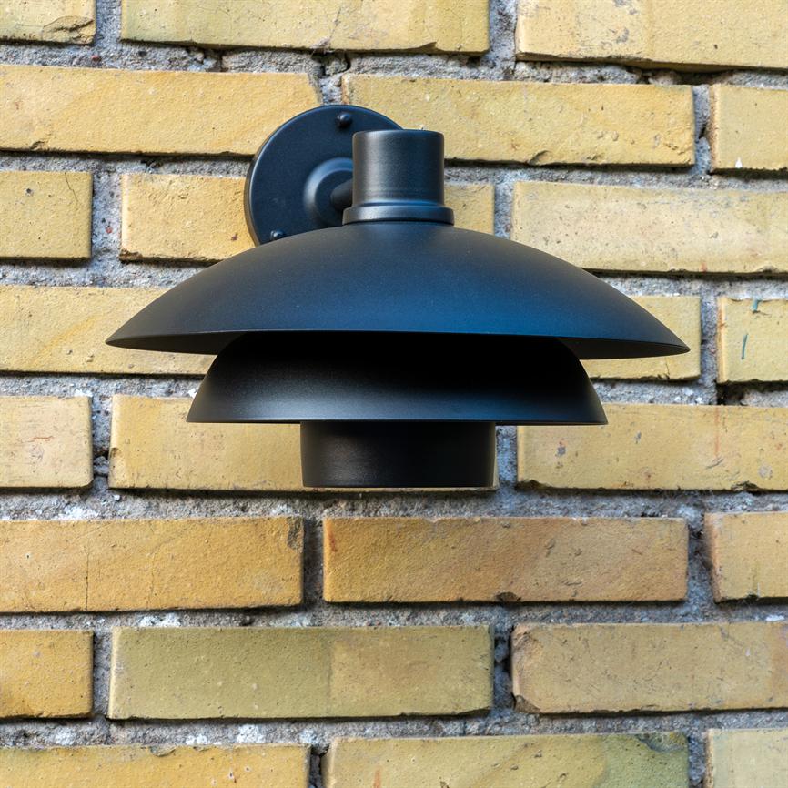 Morph Outdoor Wall Light Ø30 - Black – Dyberg Larsen