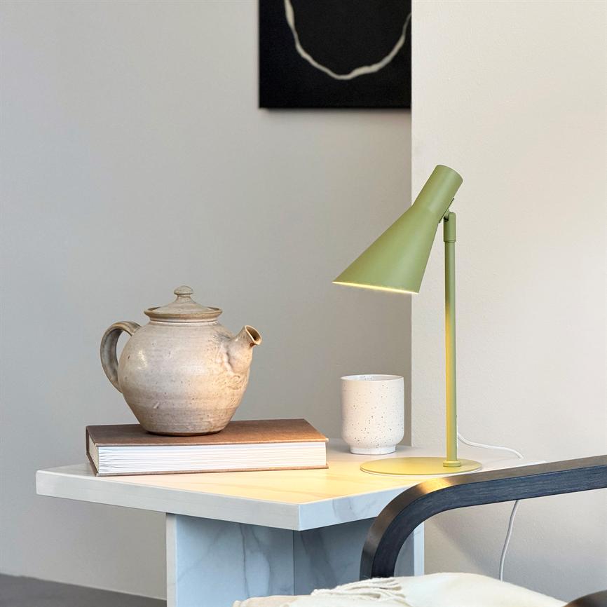 DL12 Mini Table Lamp - Green – Dyberg Larsen