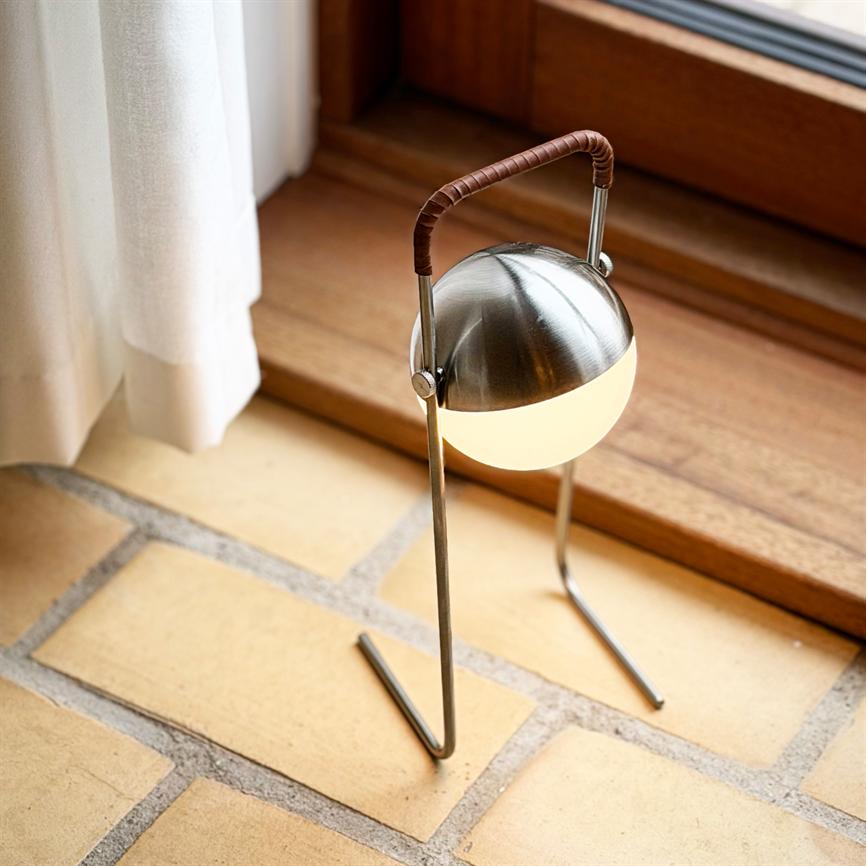 Mova LED Genopladelig Bordlampe - Bordeaux