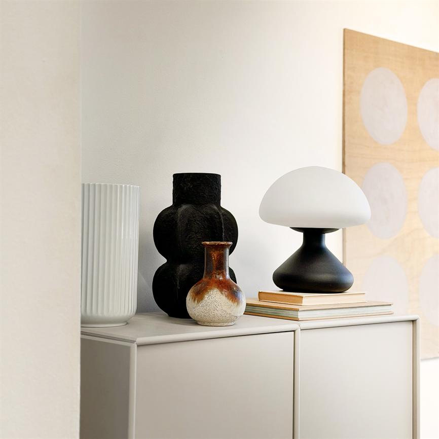 Trophy Table Lamp - Black