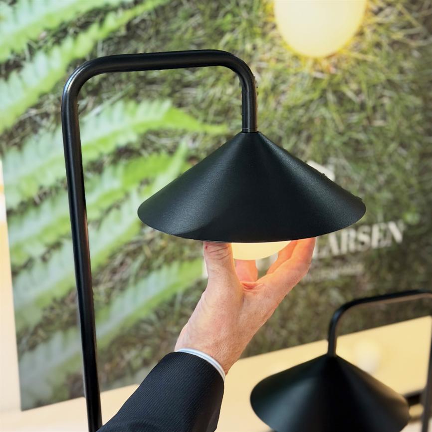 Nova Outdoor Floor Lamp With Light Globe And Remote Control