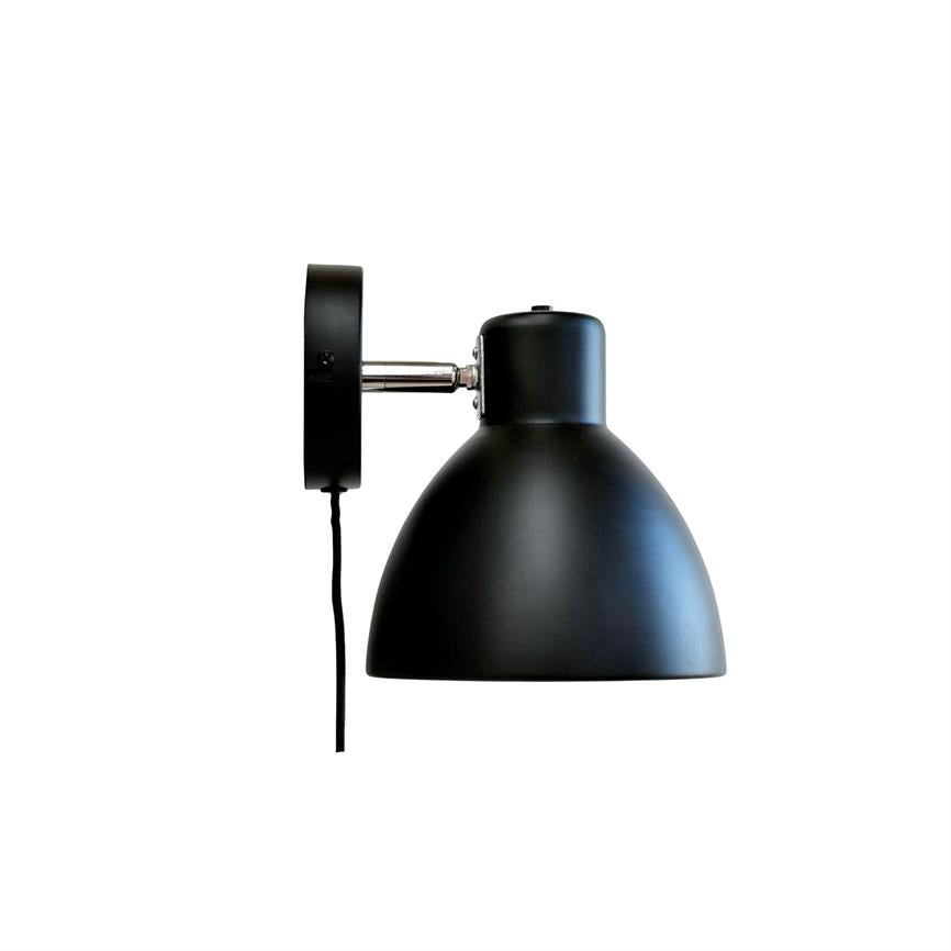 Norden Wall Lamp, Black