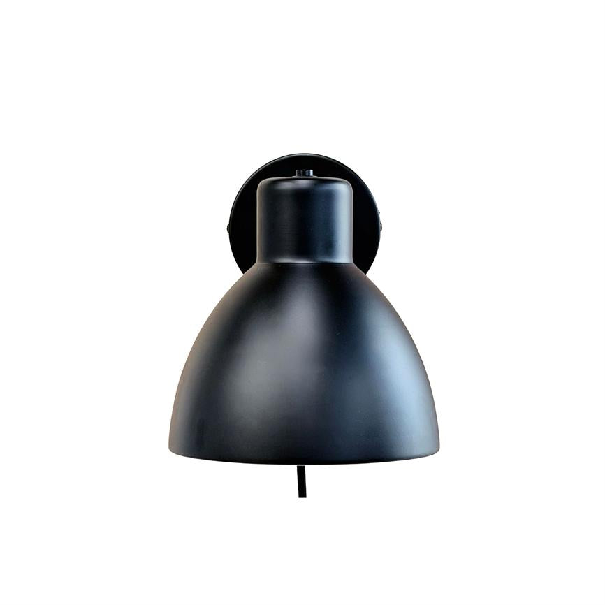 Norden Wall Lamp, Black