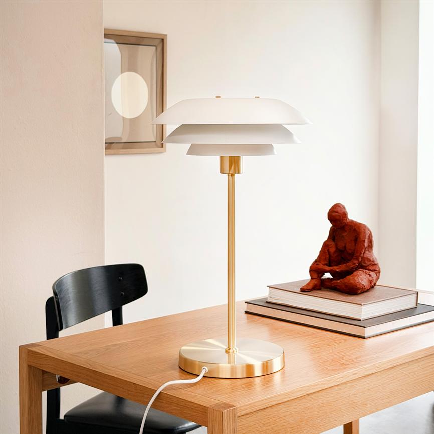 DL31 Table Lamp - White/Brass