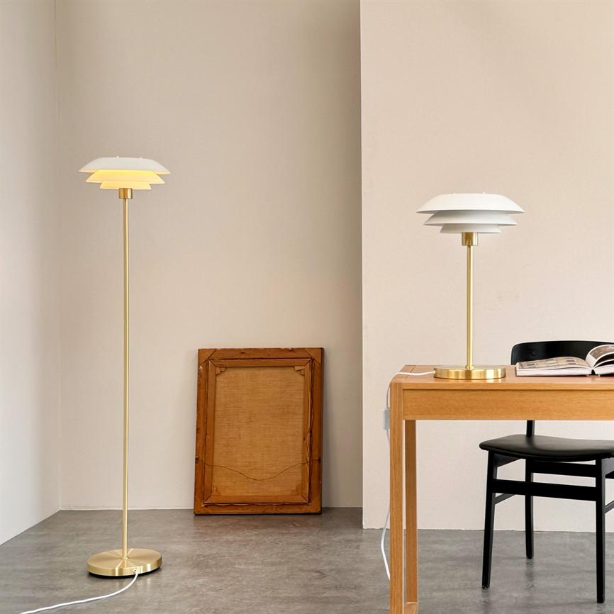 DL31 Table Lamp - White/Brass